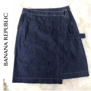 BANANA REPUBLIC Wrap Denim Skirt Size 6|BANANA REPUBLIC Knee length skirt size 6